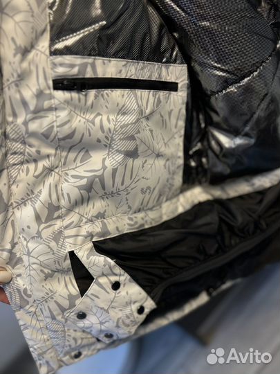 Горнолыжная куртка женская