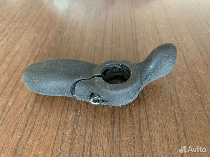 Правый рог на руль велосипеда меняю на левый