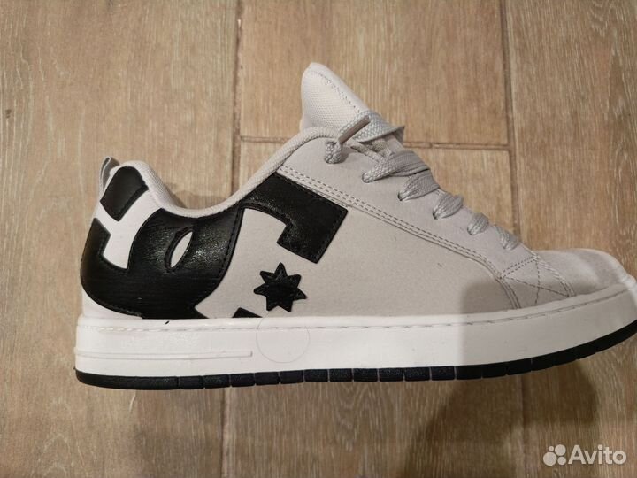 DC shoes серые
