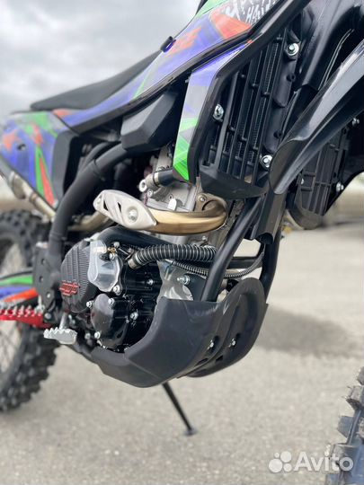 Кроссовый мотоцикл Эндуро BSE T7