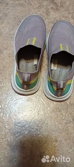 Кроссовки для девочки