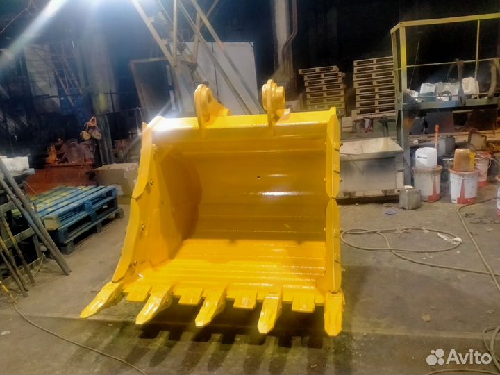 Скальный усиленный 2,7m3 на экскаваторы от 45тн