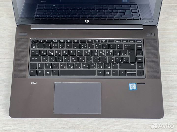 HP ZBook Studio G3 Xeon 32Gb/512Gb