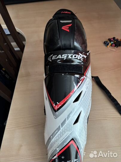 Щитки хоккейные easton Synergy