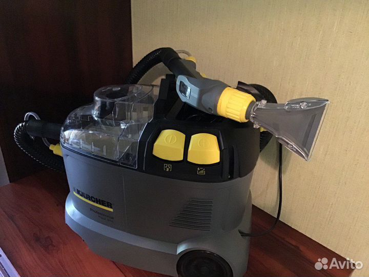 Аренда моющего пылесоса Karcher Professional Puzzi