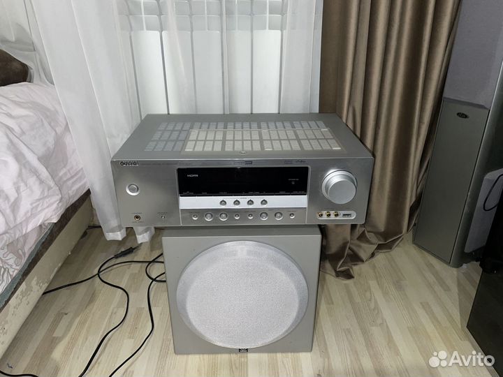 Продам активный Сабвуфер Yamaha yst - sw012