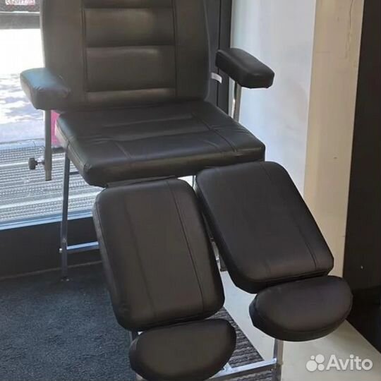 Массажный стол