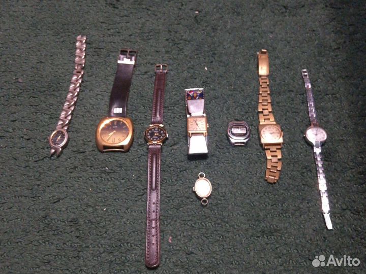 Сломанные часы