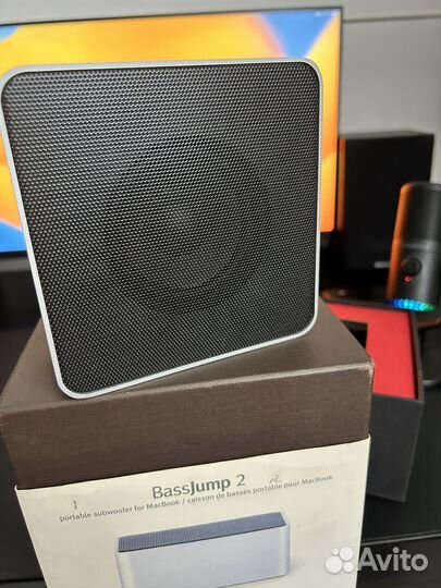 Сабвуфер для MacBook, Twelve south Bassjump 2