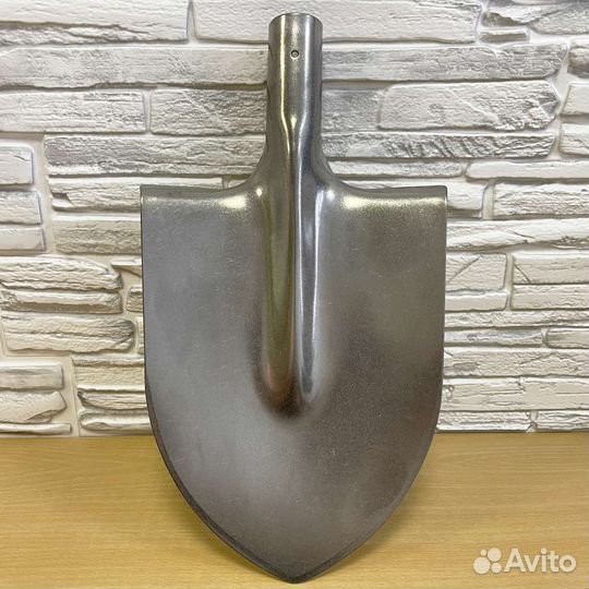 Штыковая лопата титановая 2 мм 28 х 22 см