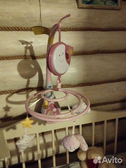 Мобиль на кроватку chicco