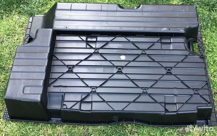 Мерседес GLK204 в багажник ванночка