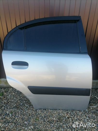 Дверь задняя правая Kia Rio 2 2005-2011