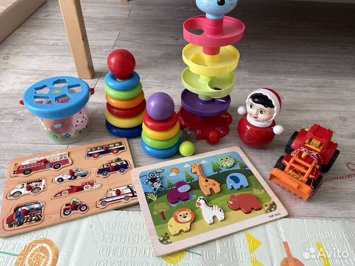 Развивающие игрушки для малышей