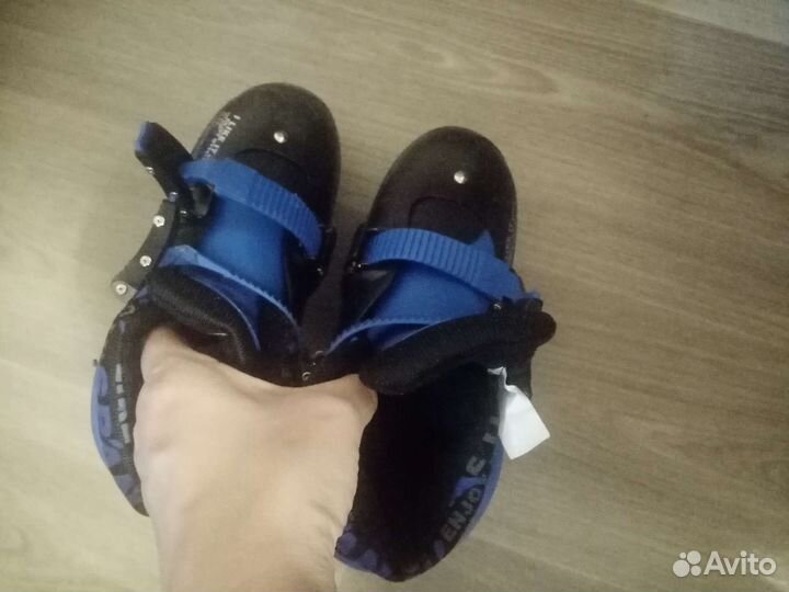 Продам коньки