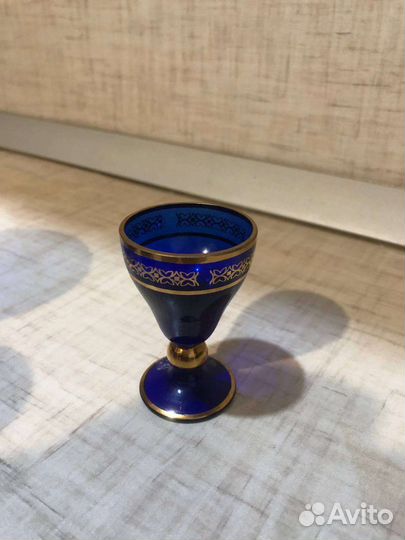 Посуда,графин с рюмками и бокалами Богемия