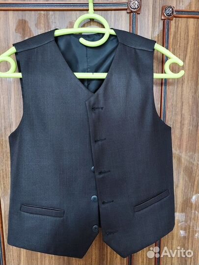 Пиджак и жилет на мальчика Galjus