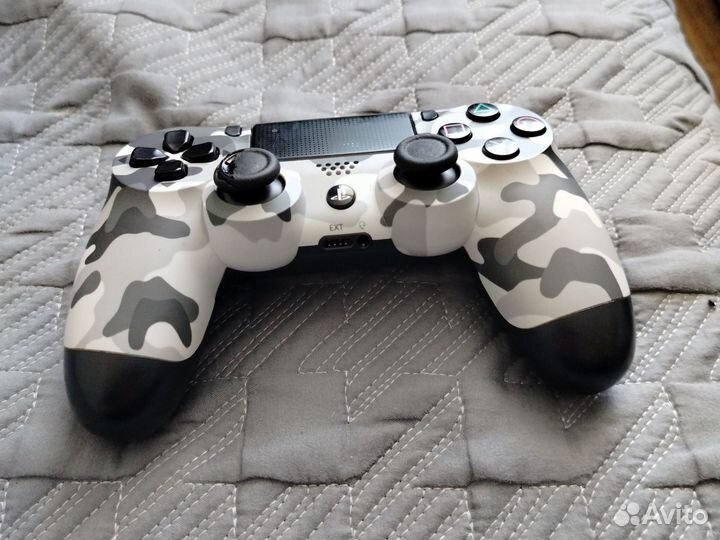 Джостик ps4 камуфляжной окраски