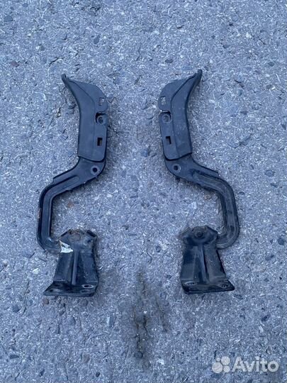 Петля откидного борта c-crosser 4007 outlander