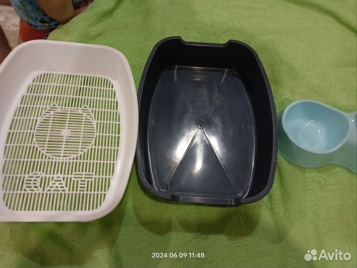 Лоток для котенка
