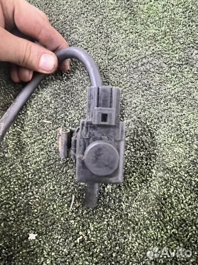 Клапан вентиляции топливного бака ford focus 1