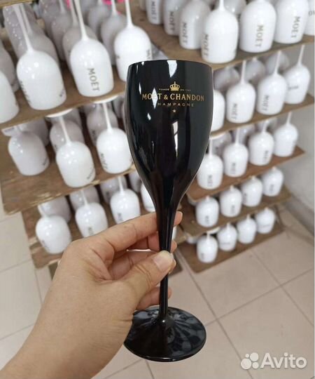 Бокалы для шампанского Moet Chandon Black Edition