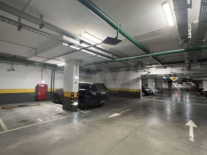 Машиноместо, 15 м²