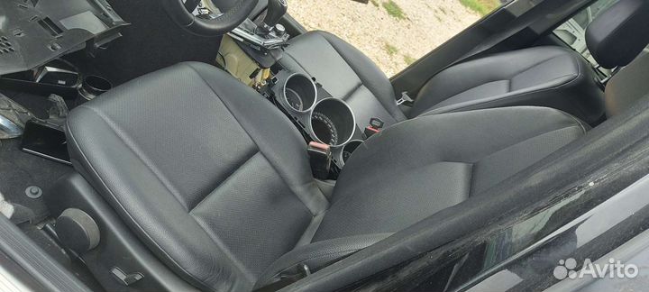 Комплект сидений на Mercedes w204