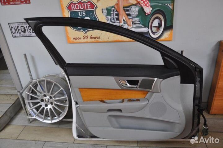 Дверь передняя левая Jaguar Xf CC9 AJV6D 2009