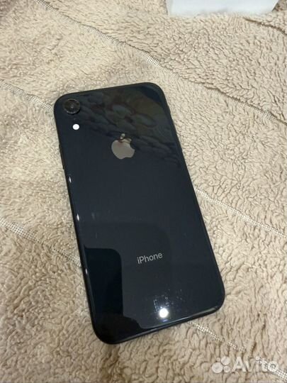 iPhone Xr, 64 ГБ