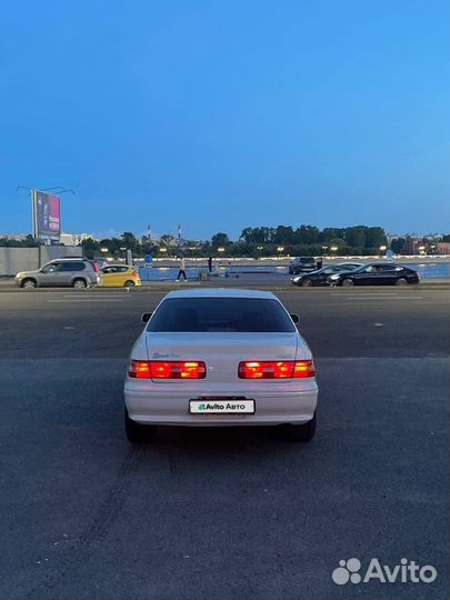 Toyota Mark II 3.0 AT, 1998, 200 000 км