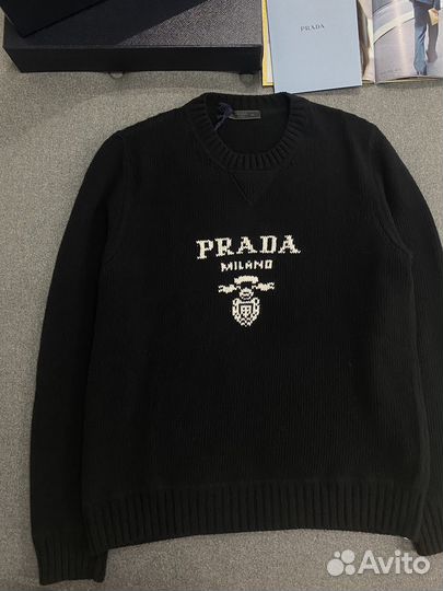 Свитер Prada