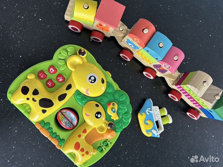 Развивающие игрушки пакетом