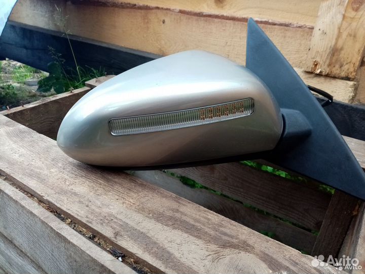 Зеркало электро с повторителем Nissan Primera P12