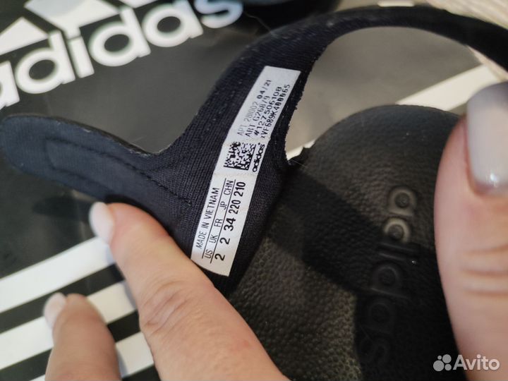 Сандалии adidas 33