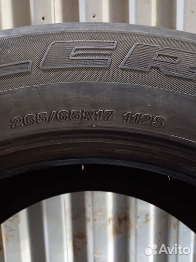 Bridgestone Dueler H/T D840 265/65 R17