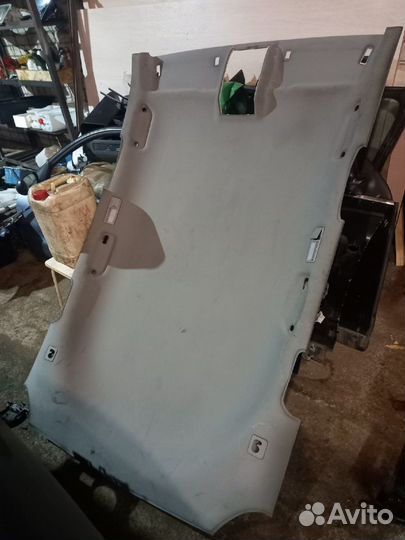 Обшивка потолка фольксваген туарег 2004г VW