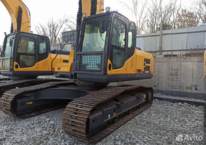 Гусеничный экскаватор SINOMACH GE250H, 2024