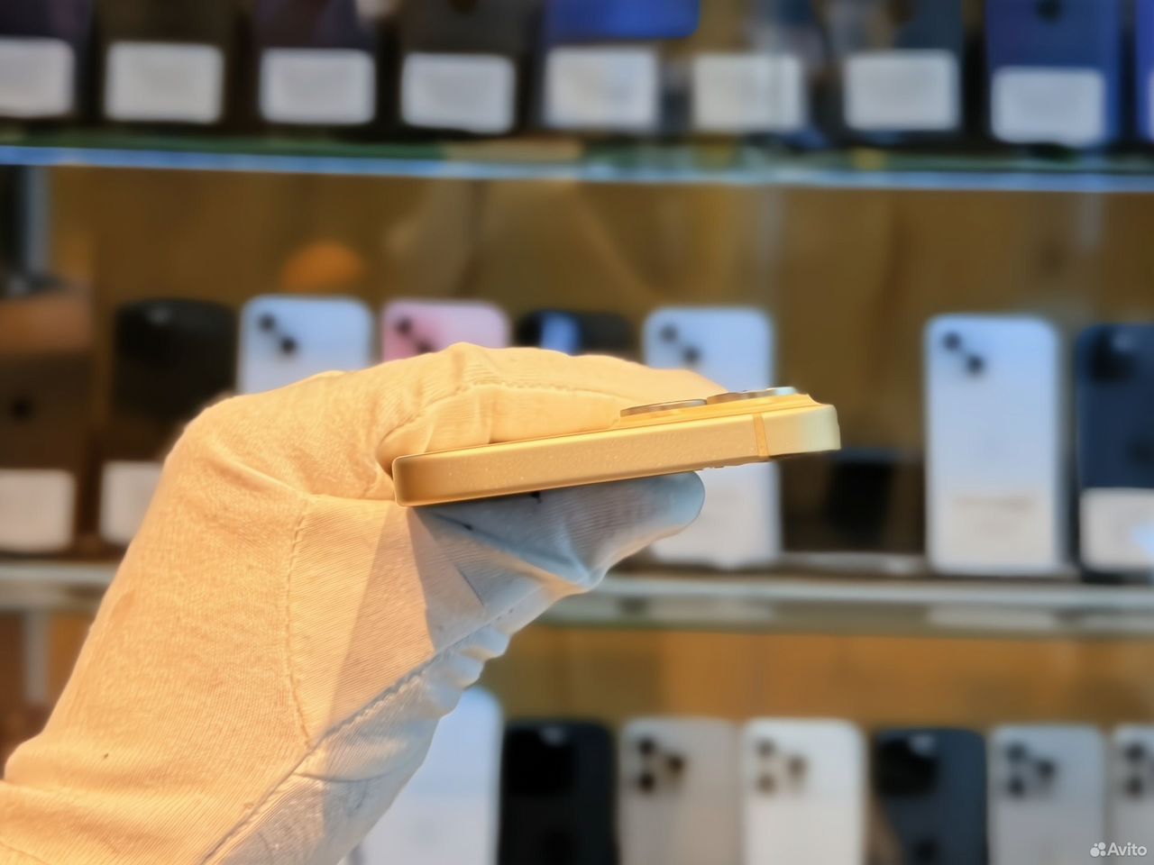 iPhone 15, 256 ГБ