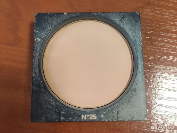 Chanel пудра оригиналб/у