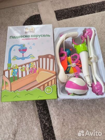 Подвеска в кроватку
