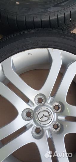 Комплект колёс Mazda на шинах dunlop 215/55 r18