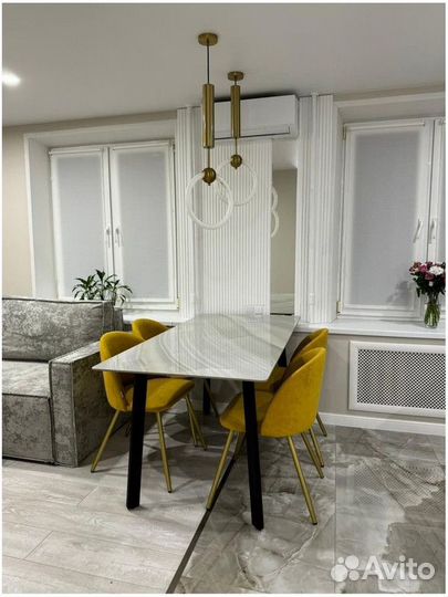 Стол из керамогранита