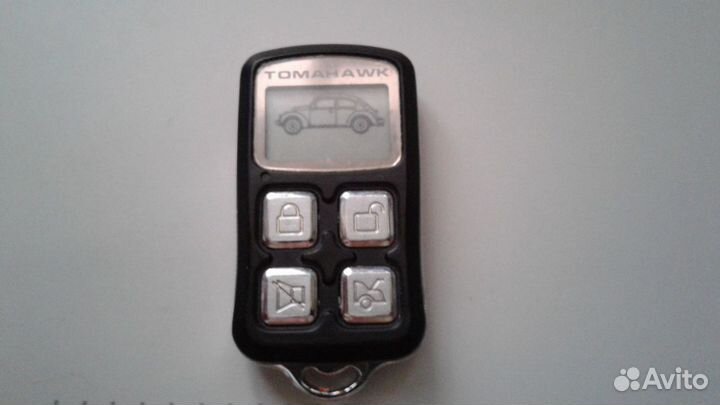 Брелок tomahawk