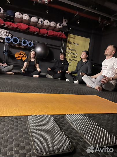 Практика гвоздестояния