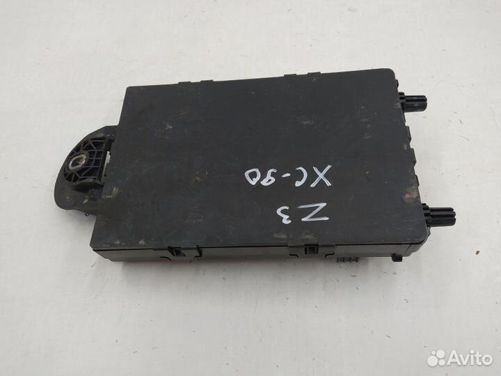 Б/У Б/У Блок предохранителей 31682732 volvo