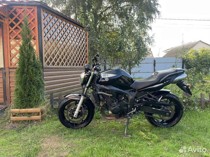 Yamaha FZ6N