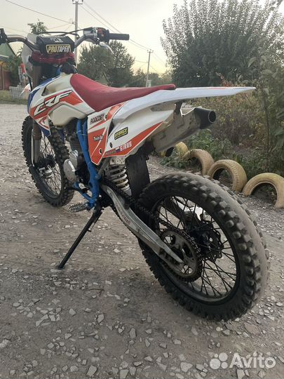 Мотоцикл Motoland CRF 250