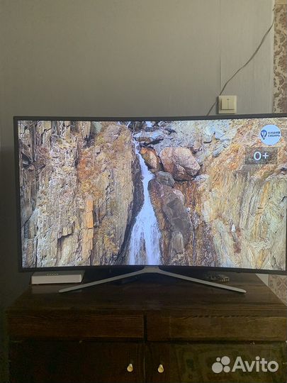 Samsung UE49K6500