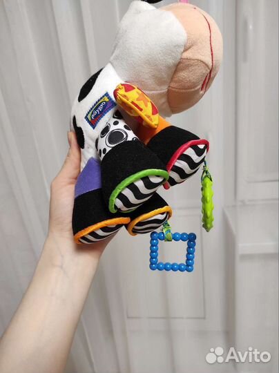 Игрушка-подвеска коровка Playgro